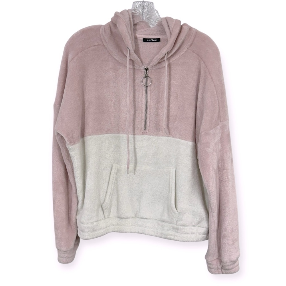 Reflex Women’s Pullover Size‎ M